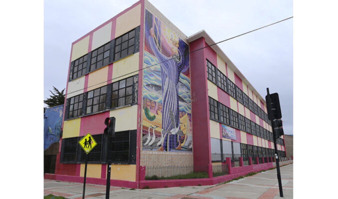 Nutrida agenda de puertas abiertas tiene hoy el Liceo Polivalente Sara Braun de Punta Arenas