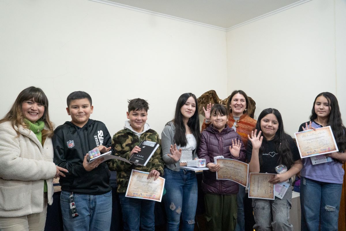 Ganadores del Concurso literario de la Municipalidad de Puerto Natales | «Me lo Contó mi Abuela» y «Cuéntamelo en Mayo»