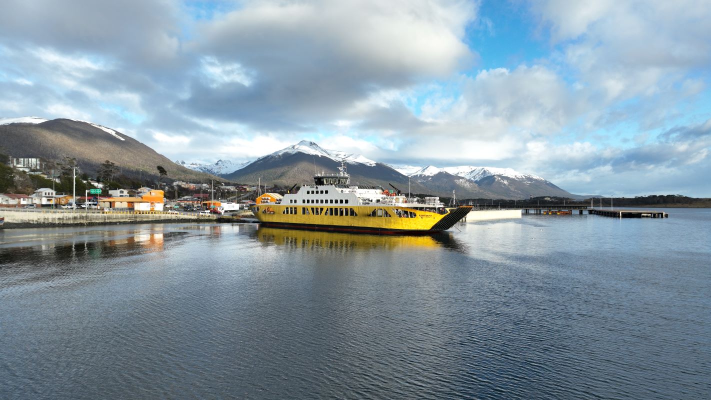 Se incrementa la capacidad de carga de barcazas hacia y desde Puerto Williams
