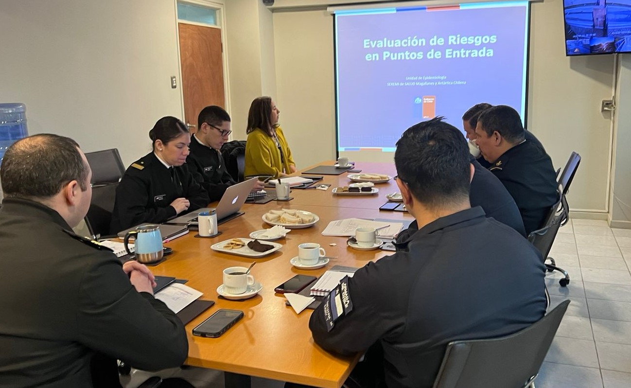Jornada de capacitación para prevenir eventos de salud en puertos, realizaron la Capitanía de Puerto de Punta Arenas y SEREMI de Salud