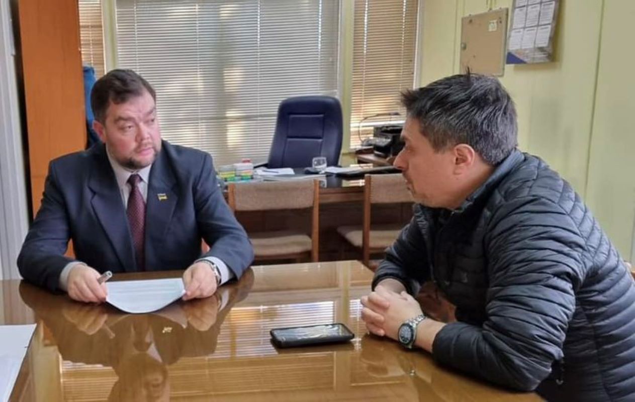 Nuevo Delegado Presidencial de Ultima Esperanza Guillermo Ruiz se reúne con SEREMI de Desarrollo Social y Familia