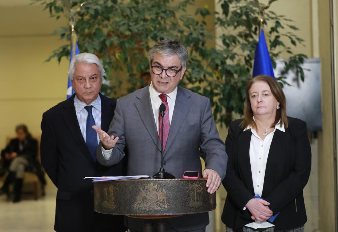 Congreso despacha a ley el proyecto que reactiva el Bolsillo Familiar Electrónico, amplía el Subsidio Único Familiar y la Asignación Familiar, e inyecta recursos al FEPP