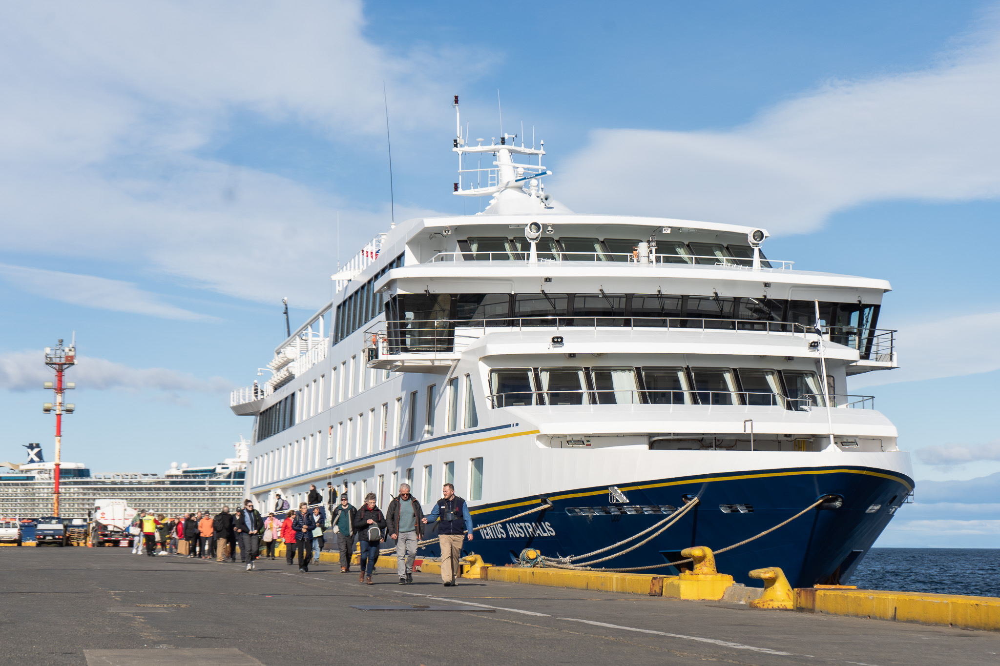 Con un hito en los anuncios de recaladas, Empresa Portuaria Austral proyecta la llegada de 100 mil pasajeros a Magallanes para la temporada 2024-2025