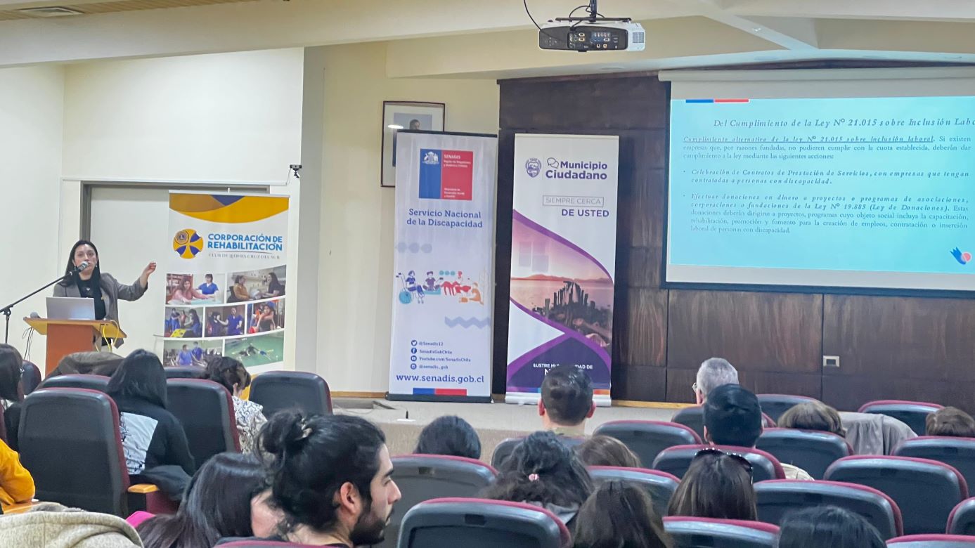 Programa de Estrategia de Desarrollo Local Inclusivo (EDLI) organizó con el Municipio un seminario denominado “Hacia un Natales más Inclusivo”