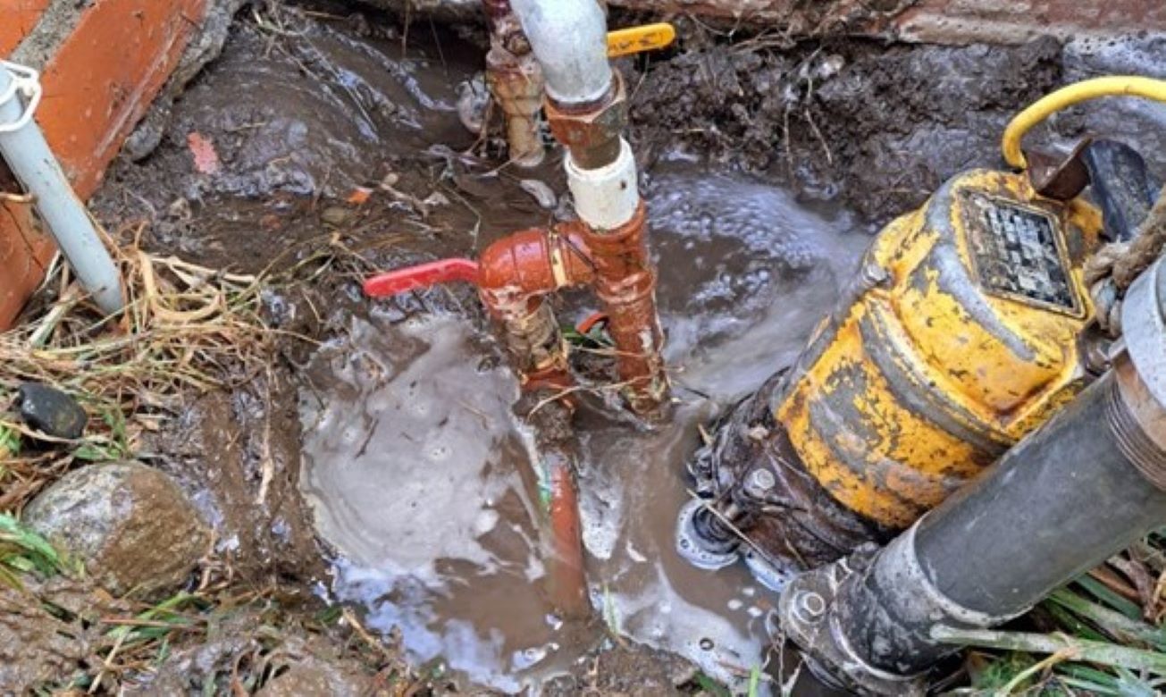 Aguas Magallanes llama a revisar y proteger las instalaciones domiciliarias expuestas al frío | Pronóstico amenaza nuevo frente de bajas temperaturas la próxima semana