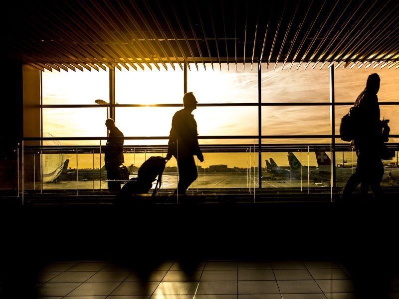 Cómo comprar boletos de avión baratos