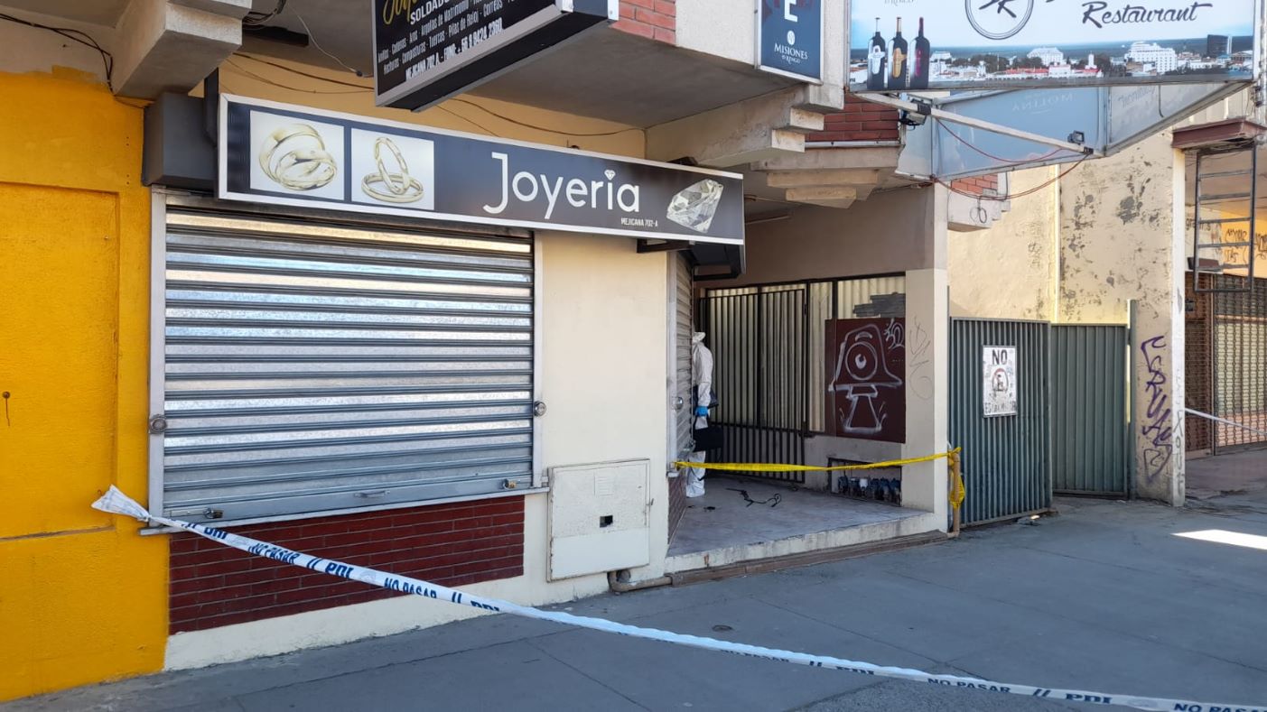 PDI investiga robo en joyería de calle Mejicana en Punta Arenas