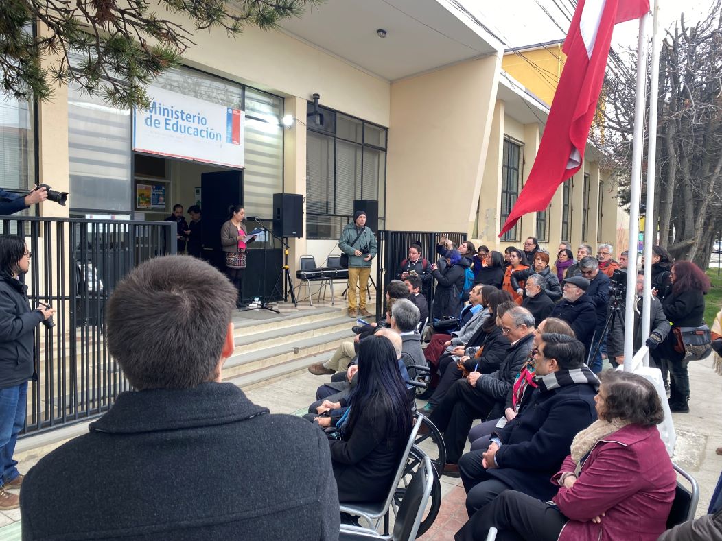 Seremi de Educación instala Placa Conmemorativa en Homenaje al Profesor Ejecutado Político Carlos Baigorri Hernández