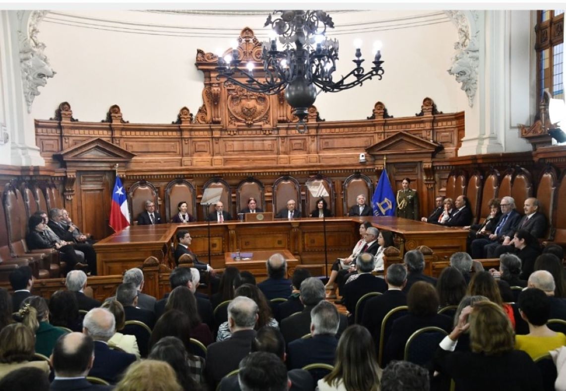 Corte Suprema queda integrada de manera paritaria luego de juramento de ministras Jessica González y Mireya López