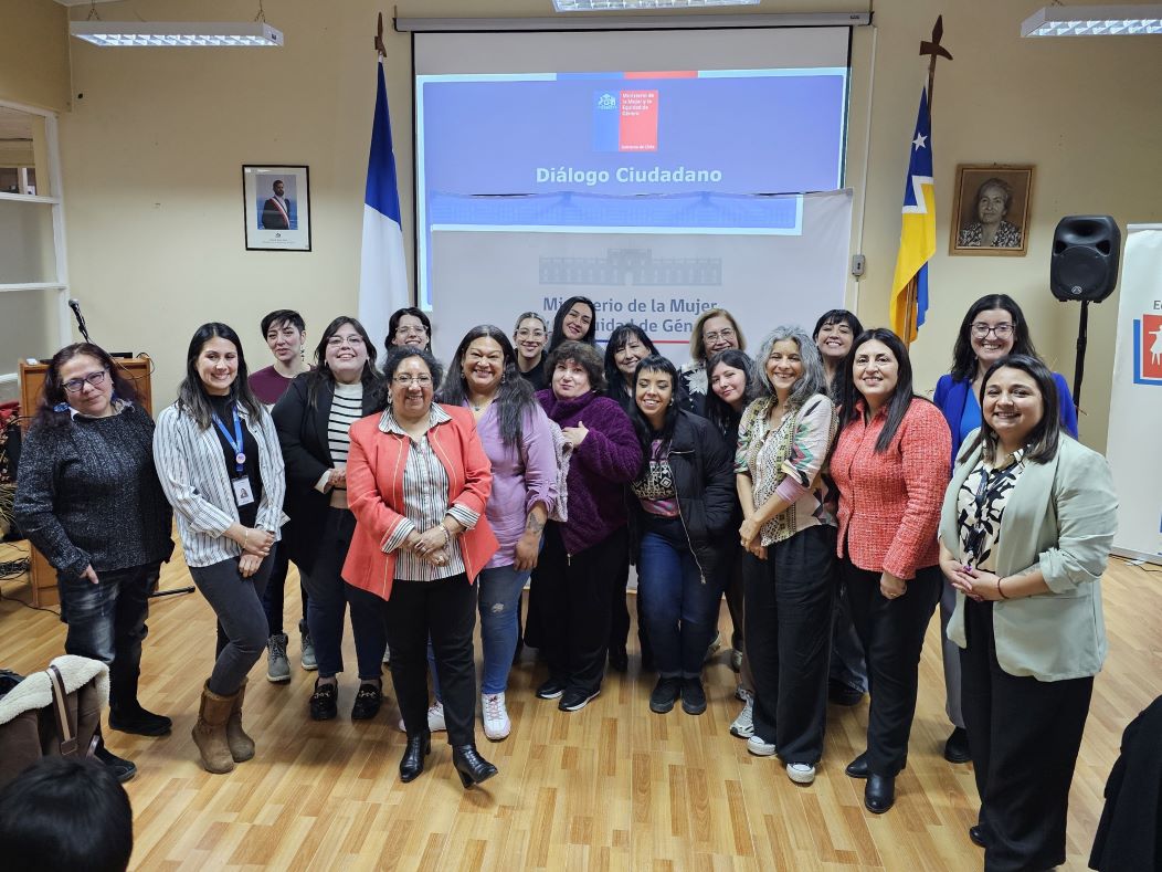 SEREMI de la Mujer inicia diálogos sobre derechos sexuales y reproductivos en Magallanes
