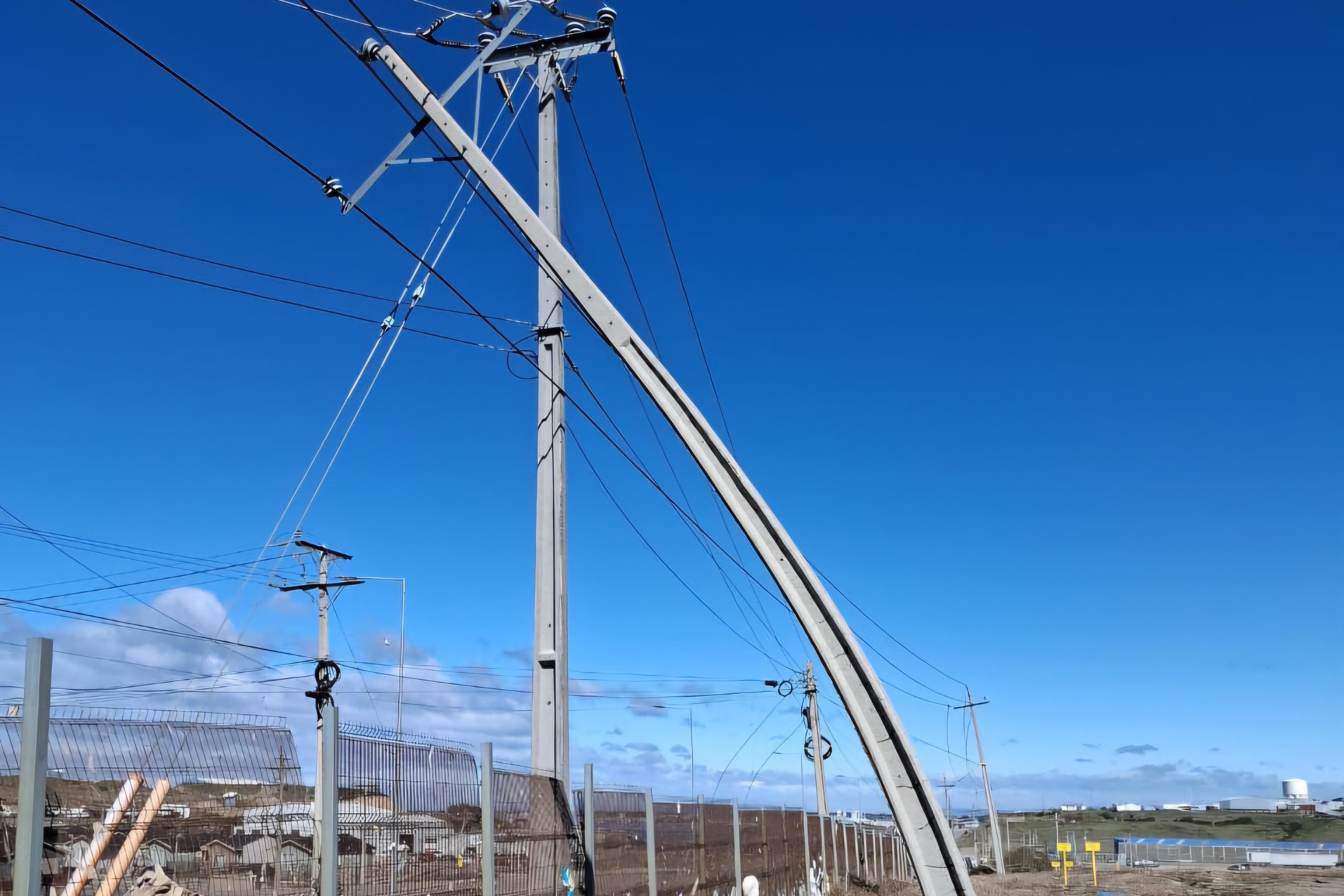Temporal de viento provoca cortes de suministro eléctrico en Punta Arenas | 5.927 domicilios afectados, informa EDELMAG