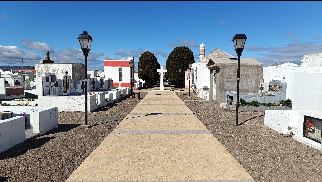Cementerio Municipal de Porvenir se prepara para el 1° de noviembre con operativo especial y medidas de seguridad