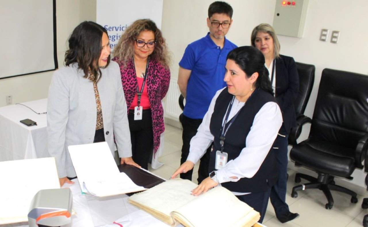 Electores podrán votar también con cédula de identidad o pasaporte vencido desde el 27 de octubre de 2023