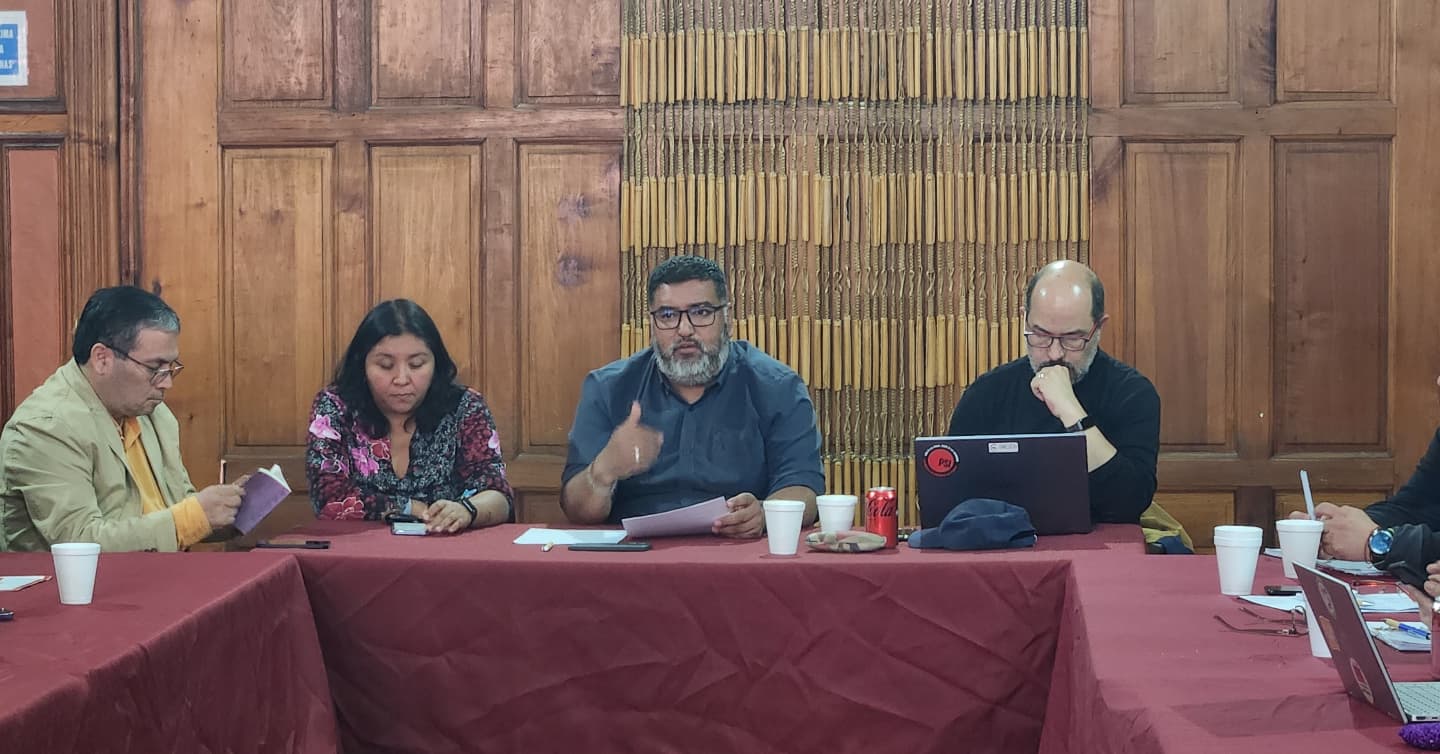 Funcionarios de Universidades estatales de Chile rechazan dictamen de Contraloría que afecta sus condiciones laborales