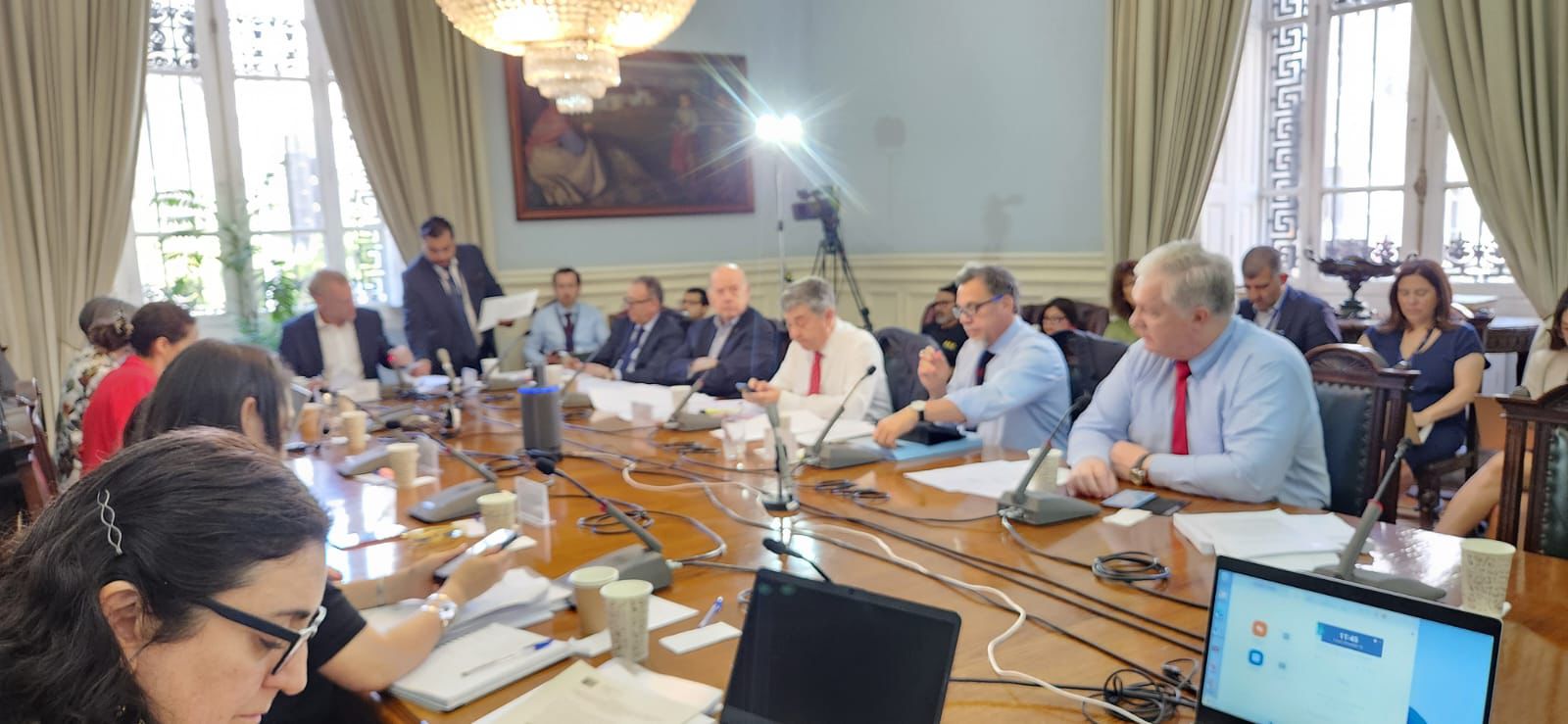 Senador Alejandro Kusanovic logra avance para pensionados del 4%, pero advierte insuficiencias en los montos asignados