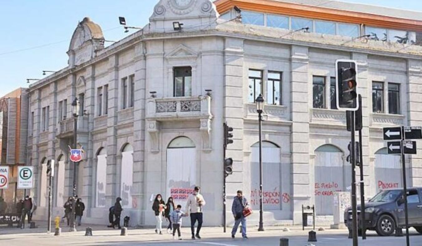 Concejales denuncian el incumplimiento de La Polar en el pago de arriendos y el deterioro del edificio municipal Colon – Bories