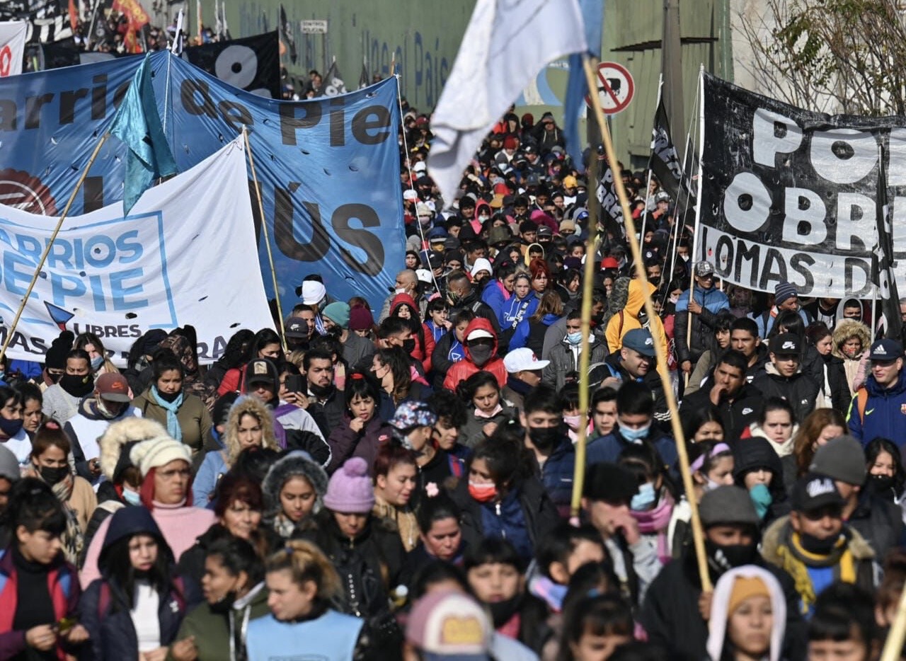 Los argentinos respondieron con protestas a los bailes de Javier Milei