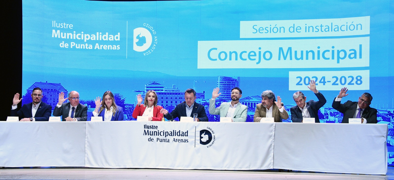 Asumió nuevo Concejo Municipal de Punta Arenas junto a Alcalde reelecto