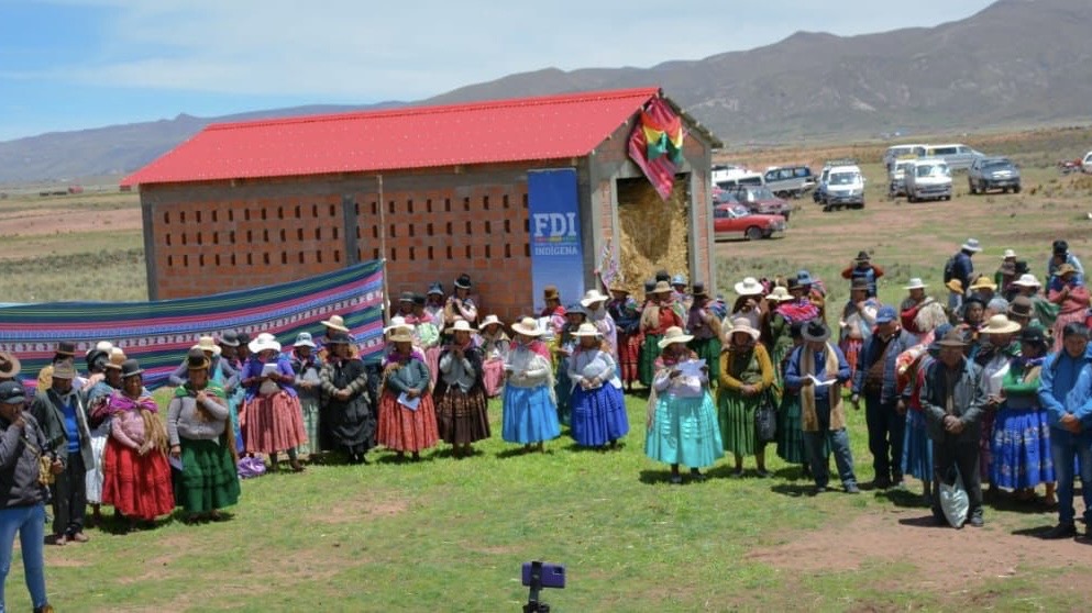 Revitalizar la agricultura: las autoridades bolivianas invierten en el sector lácteo Jesús de Machaca