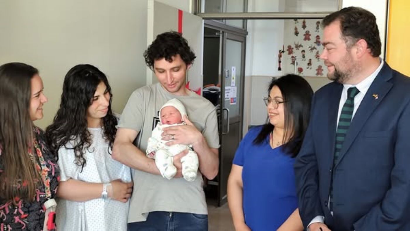 Guillermo Gefaell es el nuevo bebé primer nacido en Puerto Natales este 2025