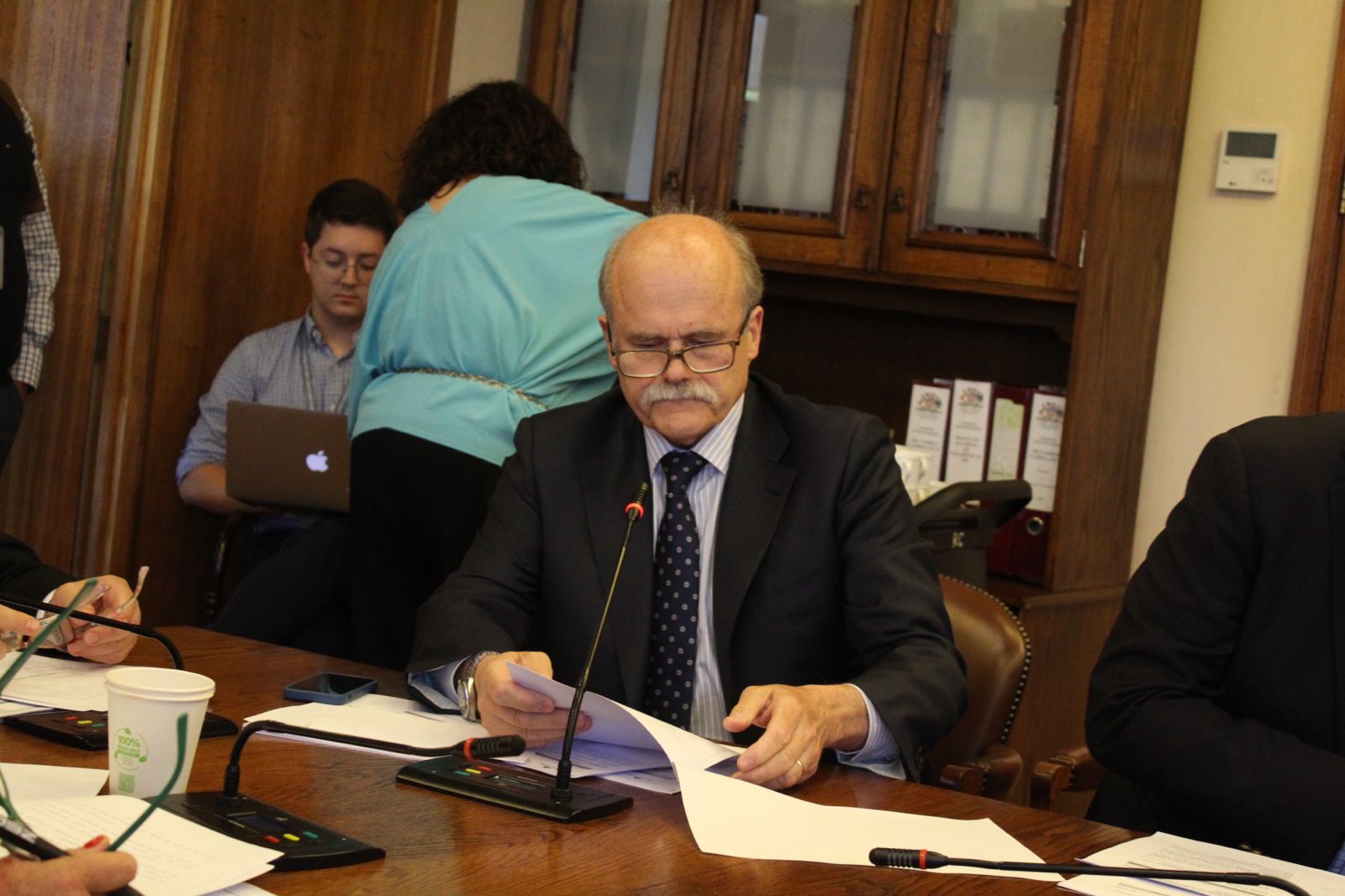 Cámara de Diputados aprueba por unanimidad proyecto de diputado Matheson para facilitar funcionamiento de agrupaciones de adultos mayores y centros de madres