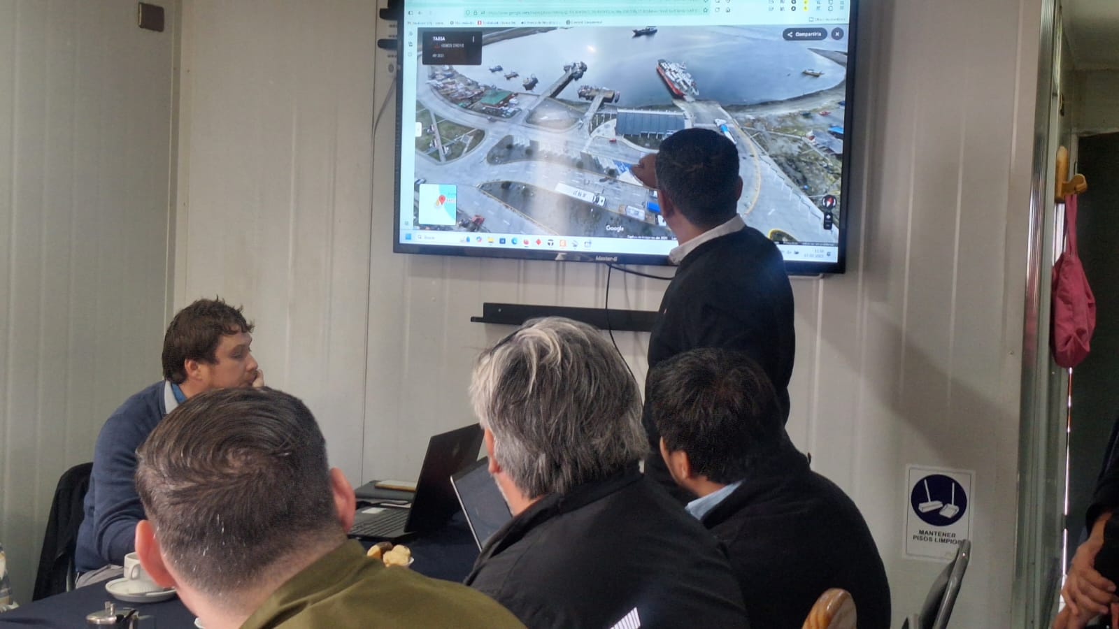 Presentación del proyecto para mejorar terminal marítimo de Bahía Chilota
