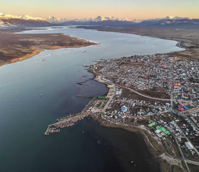 En Natales se realiza Análisis de la Cuenca Costera entre Seno Andrew y Río Hollenberg para la formulación del Plan Estratégico de Recursos Hídricos