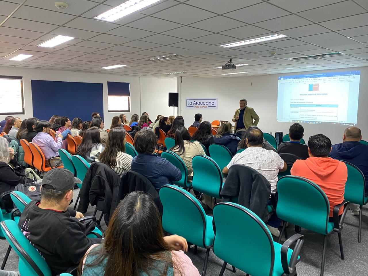 Funcionarios del Servicio de Reinserción Social Juvenil de Magallanes priorizaron tareas en jornada de transferencia técnica