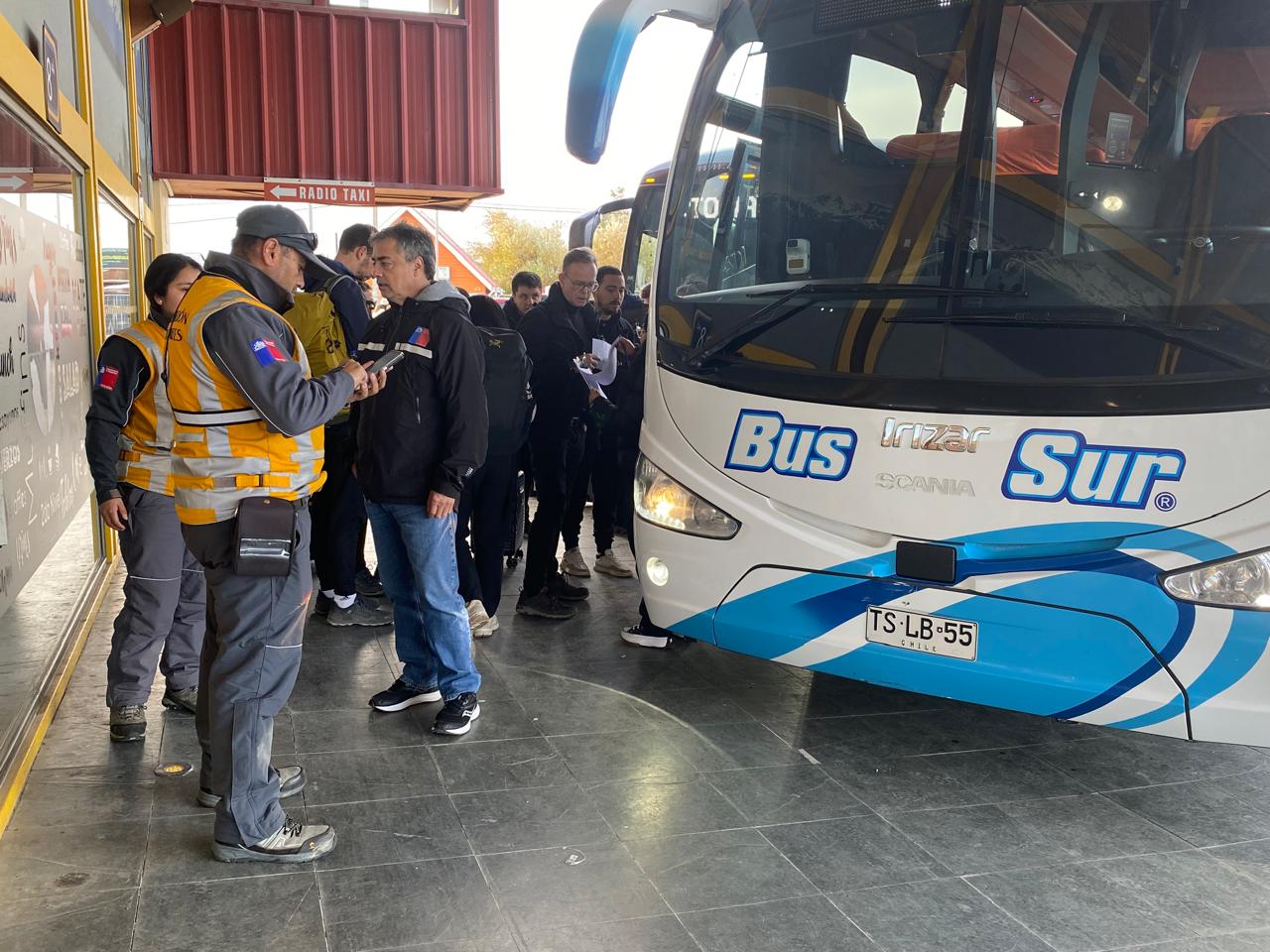 En Natales realizan fiscalización y campaña preventiva de siniestros viales en Semana Santa