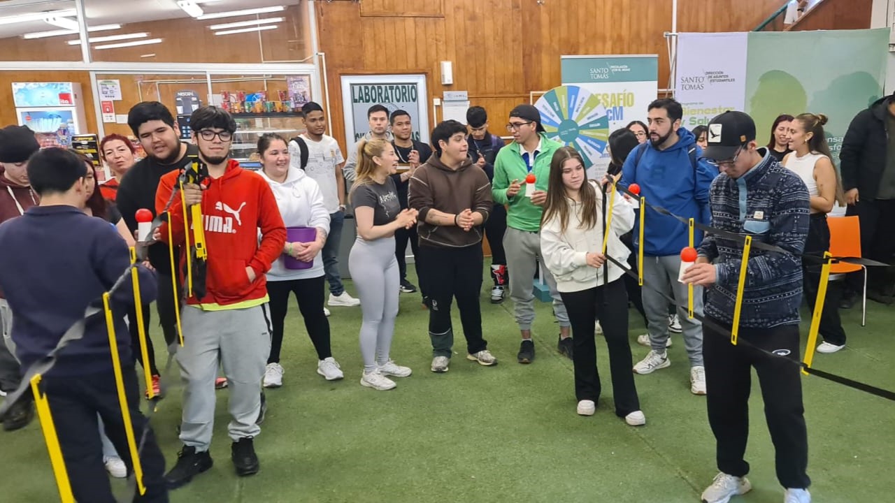 Santo Tomás Punta Arenas impulsa la vida activa en el Día Mundial de la Actividad Física