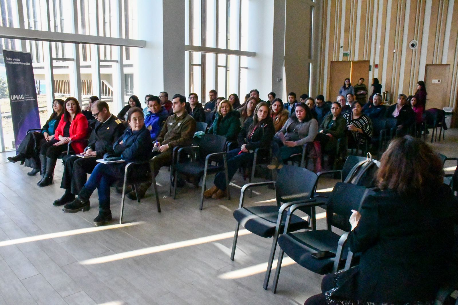 Invitan a la comunidad de Puerto Williams a asistir a charla sobre la Reforma de Pensiones