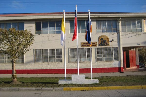 Delegado Presidencial Provincial de Tierra del Fuego y Seremi de Educación exigen una pronta solución a FIDE XII tras no pago de sueldos a docentes del Colegio María Auxiliadora de Porvenir