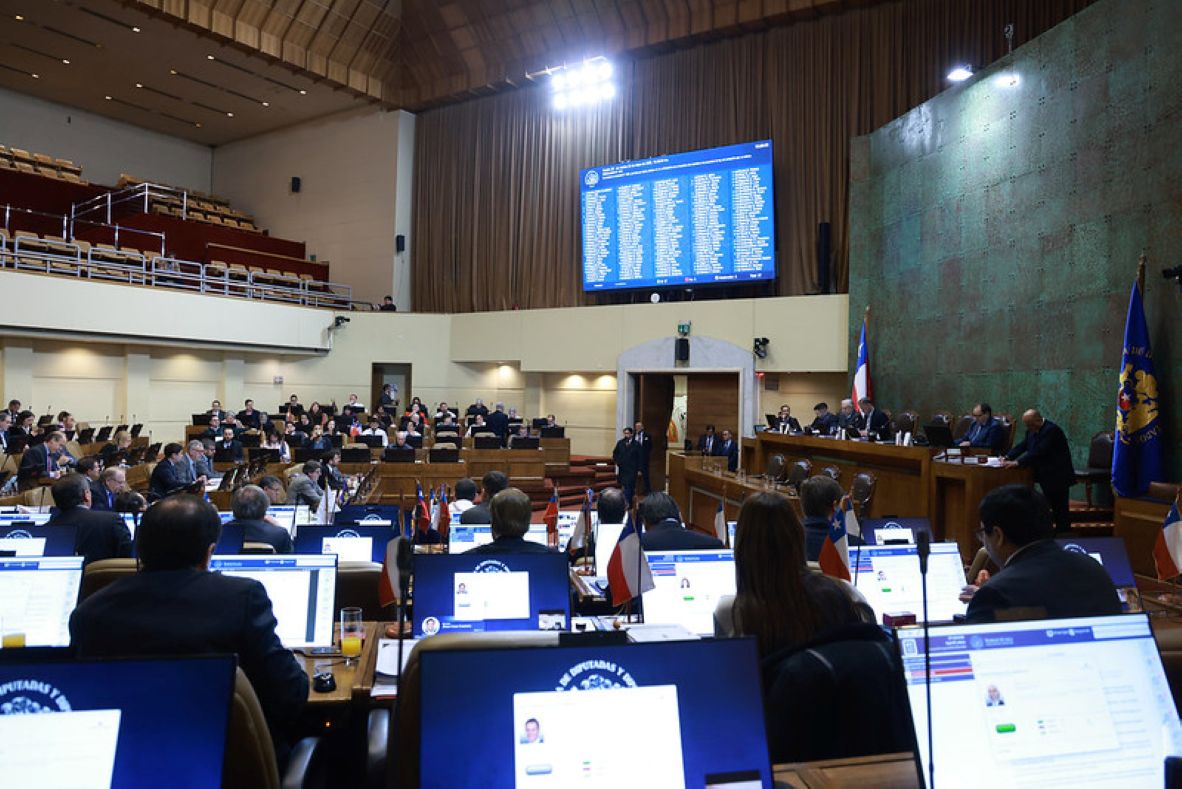 Pasó a Comisión Mixta proyecto de reajuste del ingreso mínimo