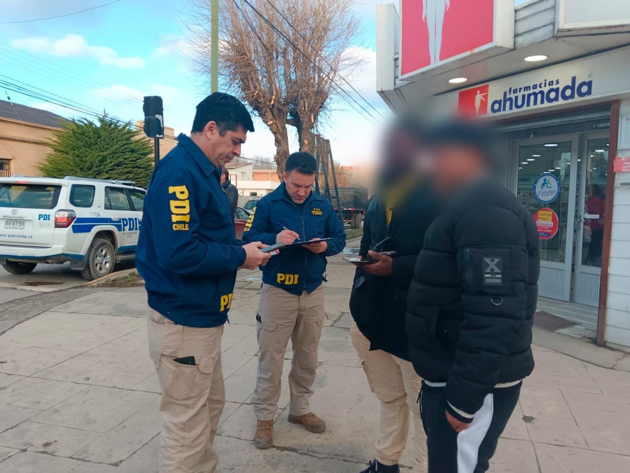 PDI realiza fiscalización de extranjeros en Puerto Natales