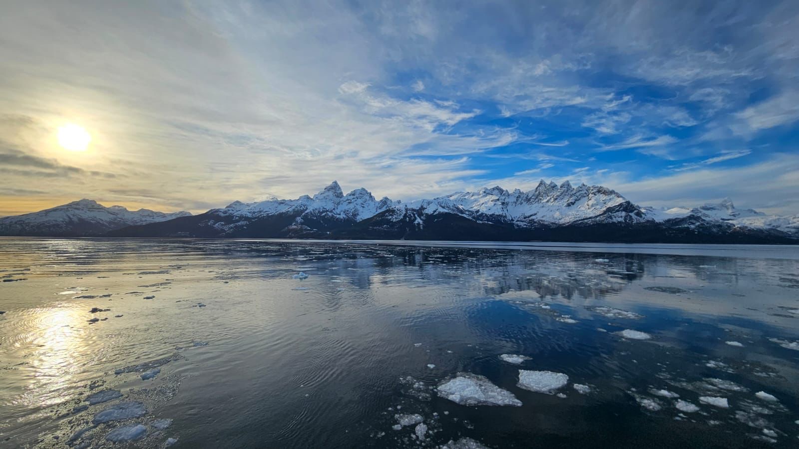 SOLO EXPEDICIONES abre la temporada invernal y presenta AVENIDA DE LOS GLACIARES: una travesía única por la Patagonia