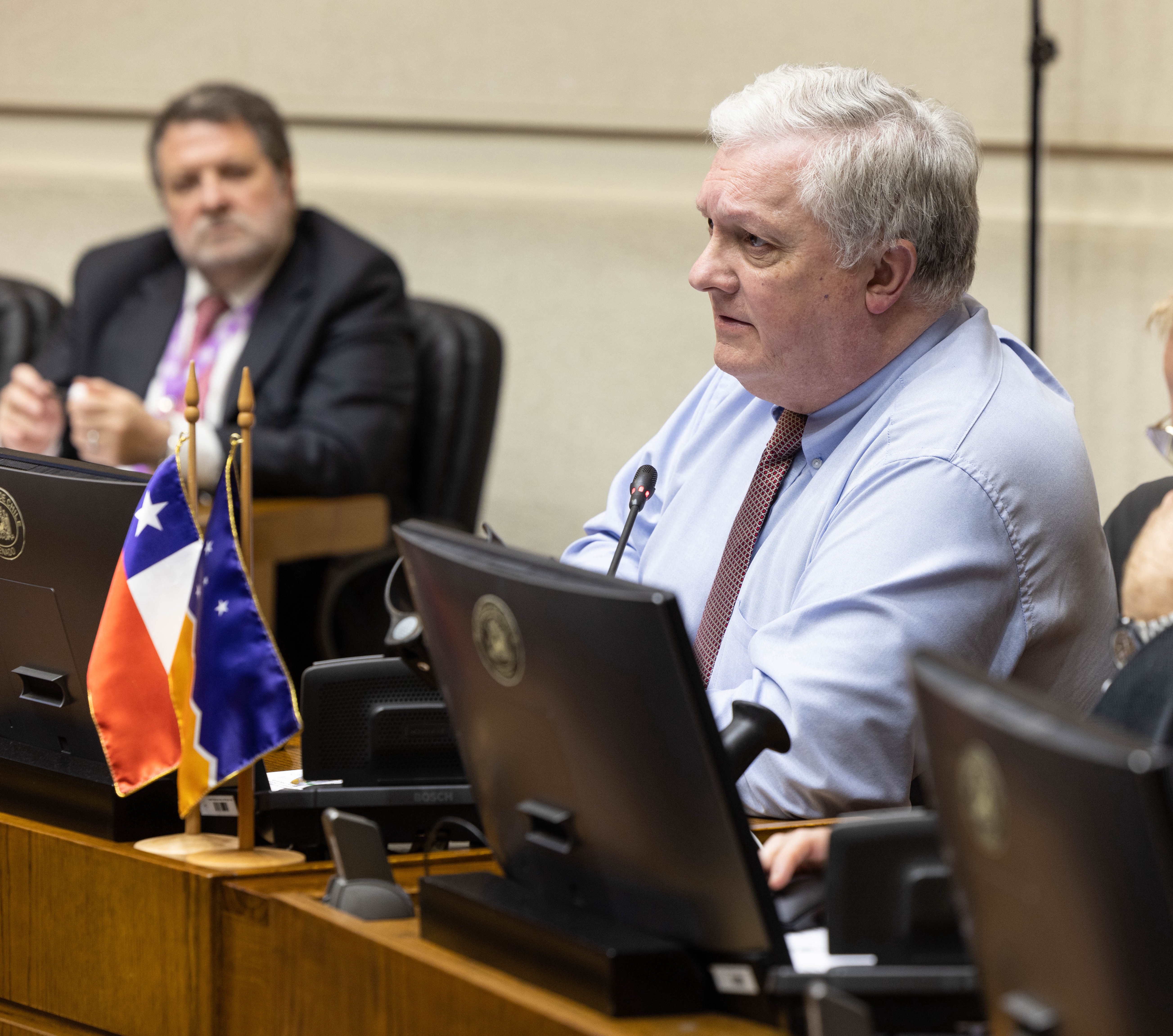 Senador Alejandro Kusanovic presentó proyecto para implementar sistema de control biométrico integral en cárceles.