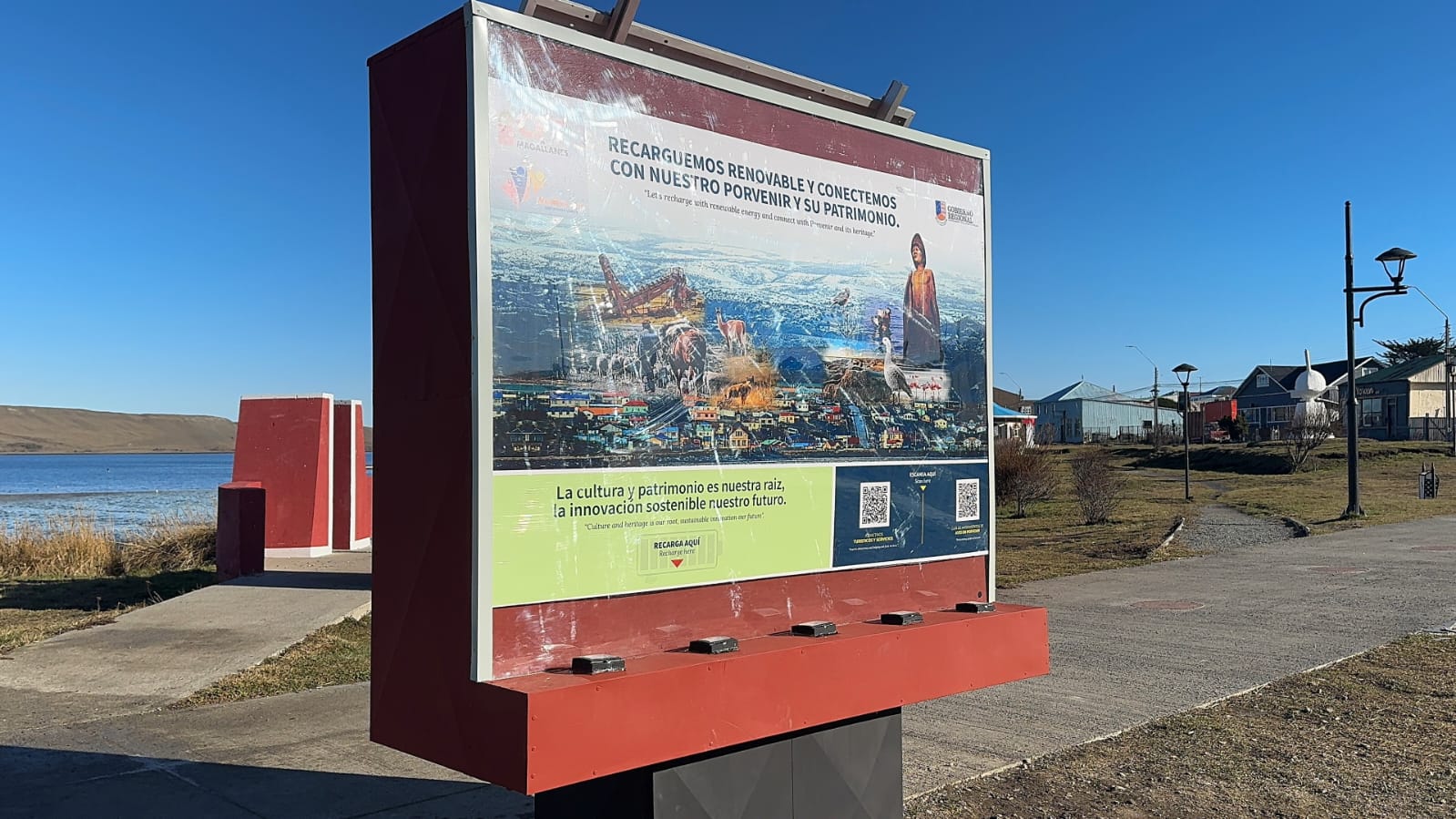 Inauguran Totem Turísticos en la ciudad de Porvenir