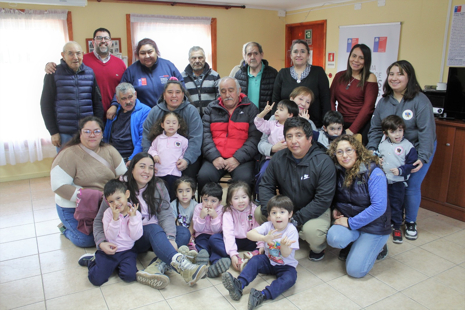 Delegación Presidencial fortalece vínculos comunitarios a través del CVT1 y celebración de 15 años de la Escuela de Lenguaje de Ultima Esperanza