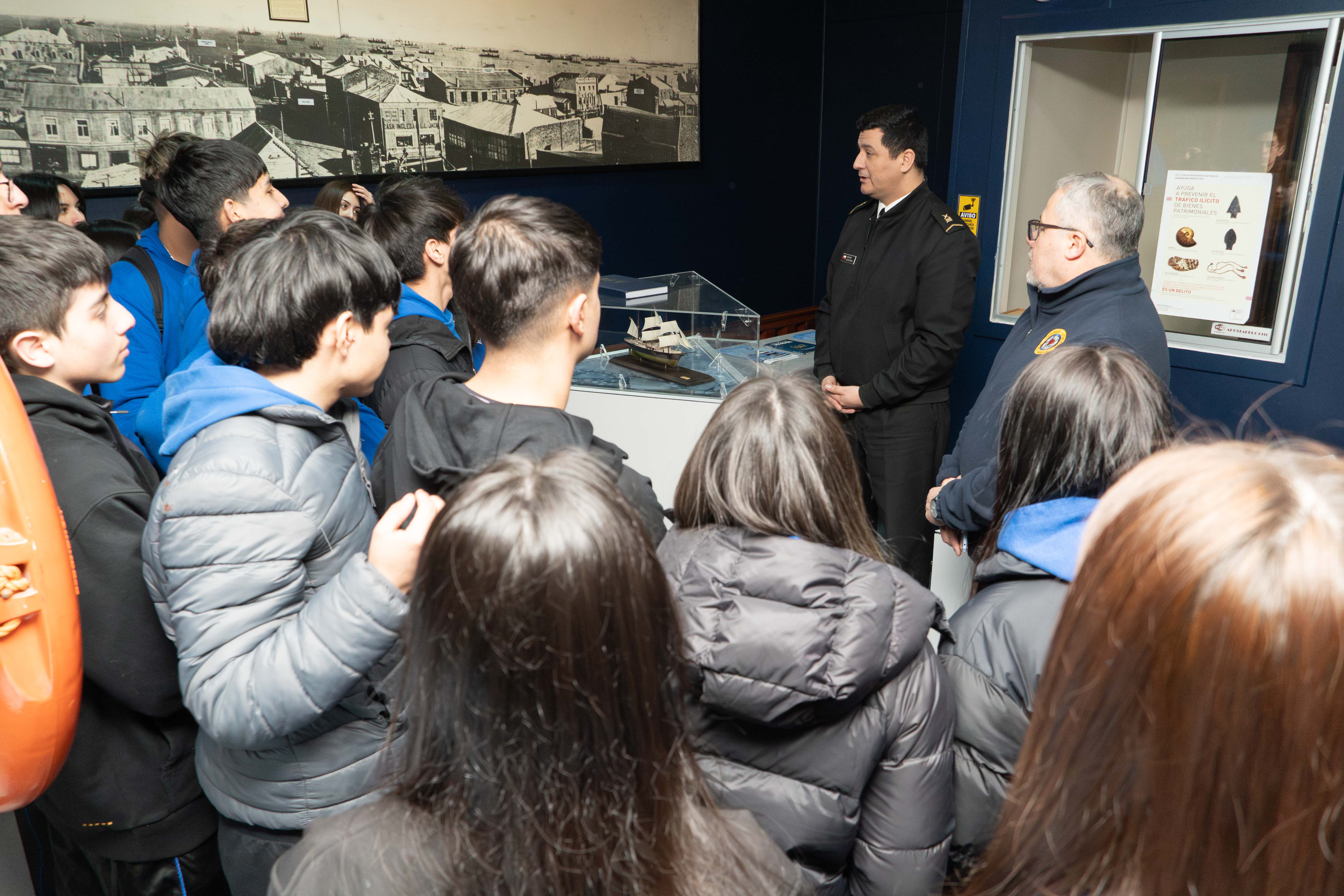 Experiencia educativa en Punta Arenas en el mes que recuerda a Piloto Pardo