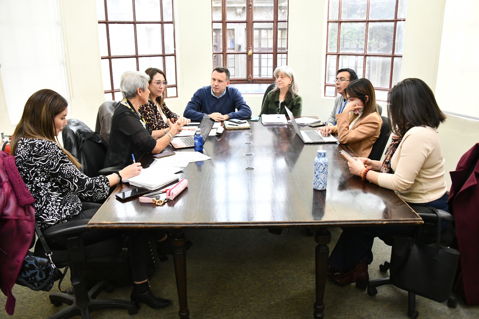Alcalde Radonich aclara situación con Minsal que contradice versión de gobernador Flies