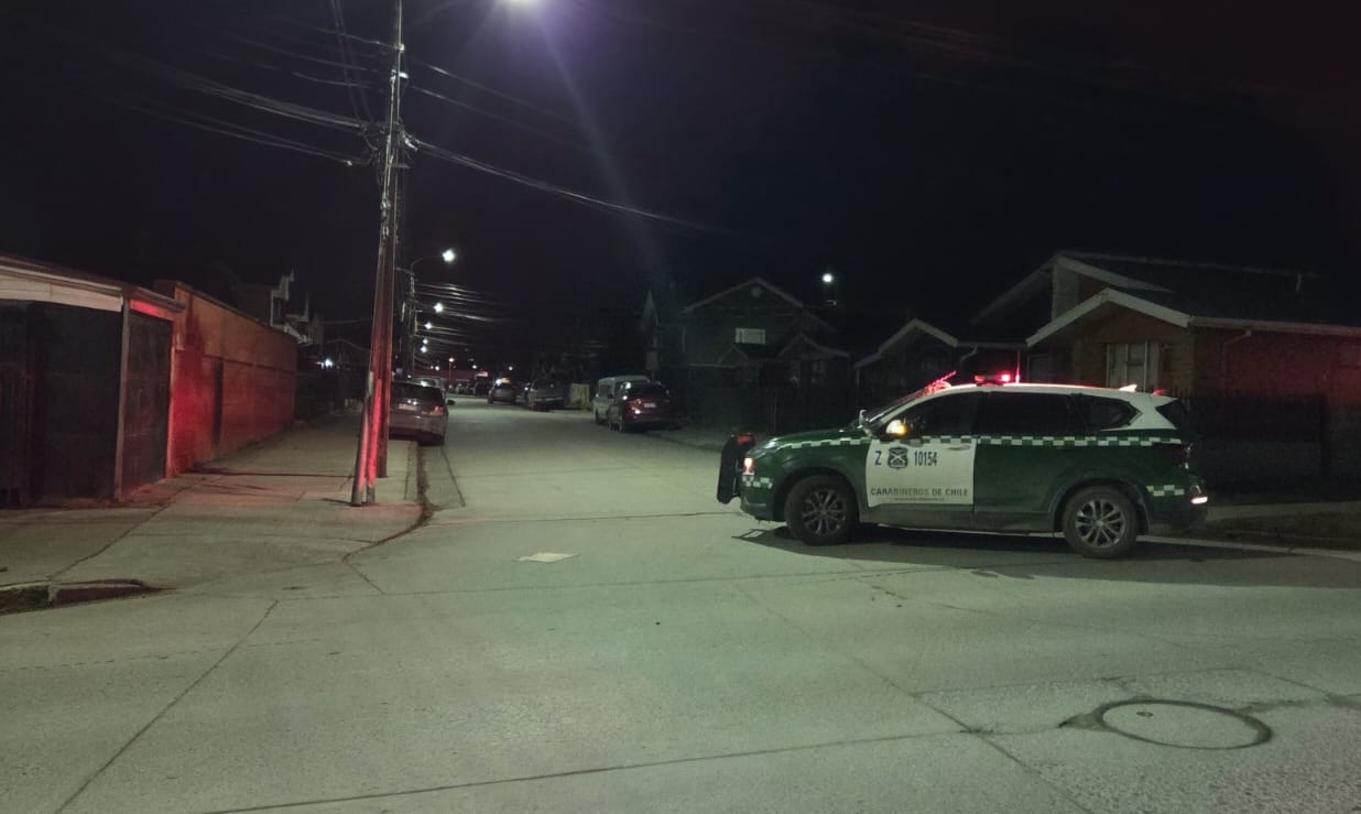 Violento asalto deja a hombre con 18 heridas cortopunzantes en Punta Arenas