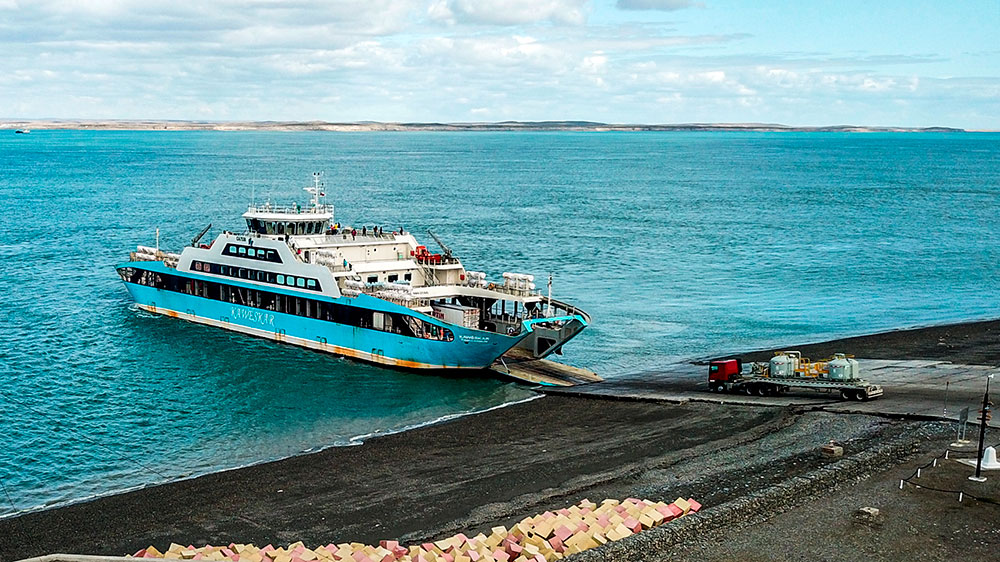 Alcalde de Cabo de Hornos solicita que ferry sea incorporado como nave titular de servicio entre Punta Arenas y Puerto Williams