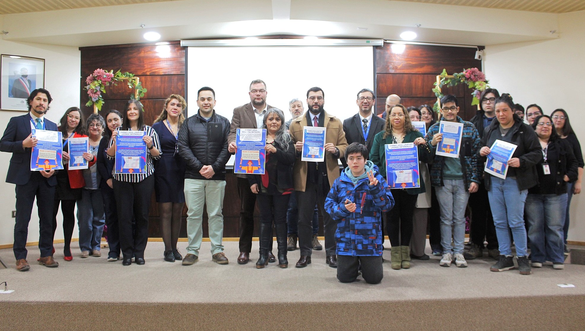 «Carnet Azul»: A partir del 15 de septiembre personas con TEA tendrán atención preferente en el Servicio de Urgencia del Hospital de Natales