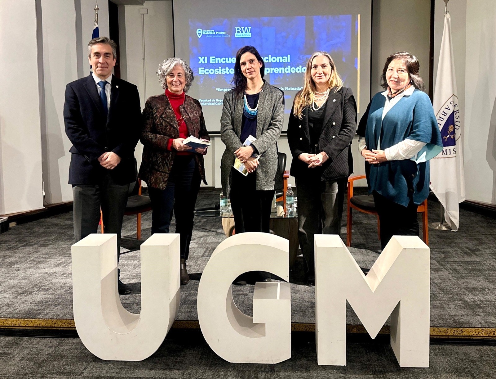 80% de emprendedores mayores de 50 años considera que ellos tienen más barreras para emprender que personas más jóvenes