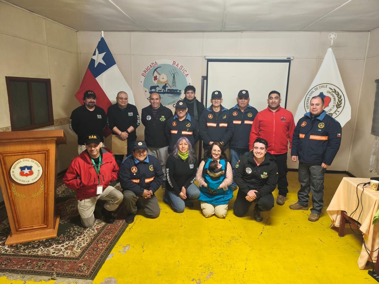 Taller de gestión de riesgos reforzó preparación ante emergencias en Punta Arenas