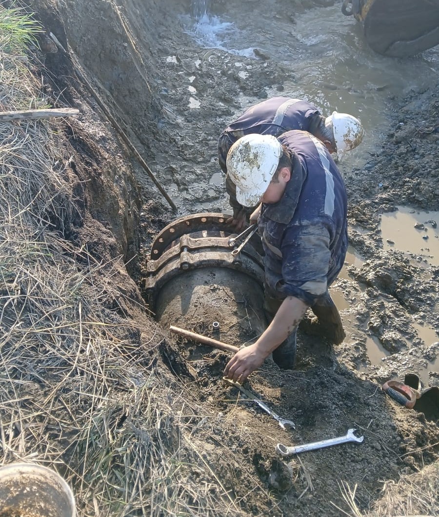Aguas Magallanes sigue trabajando frente a rotura de matriz en Punta Arenas