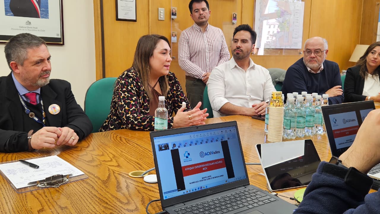 Sector Salud Magallanes entrega primer sello Estrategia ACtiVados