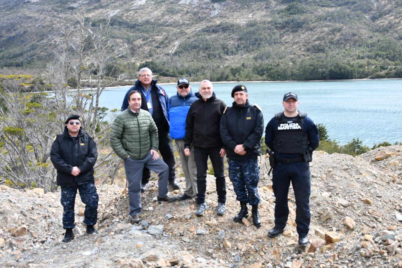 Buscan reforzar la soberanía nacional con presencia de la Armada al sur de isla Tierra del Fuego