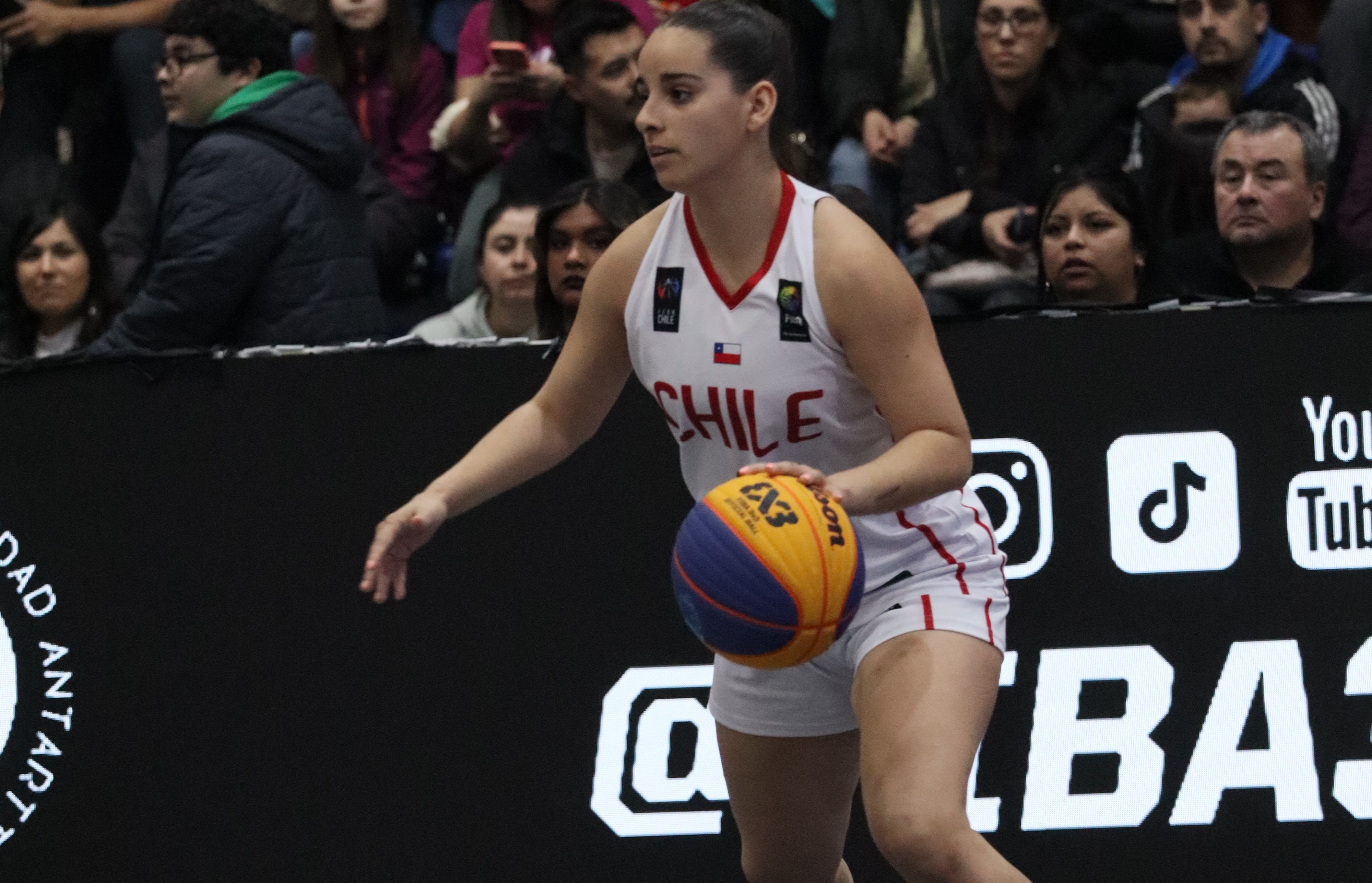 El básquetbol se toma este fin de semana: inscripciones abiertas para el III Campus municipal de basquetbol y VI Campeonato municipal de basquetbol, edición 3×3.