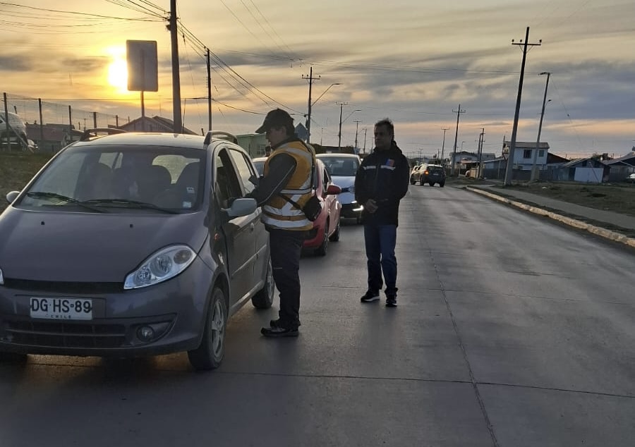 Realizan nuevo operativo vespertino en Tierra del Fuego: van 255 operativos y 31 partes cursados por la división de Fiscalización de la seremitt